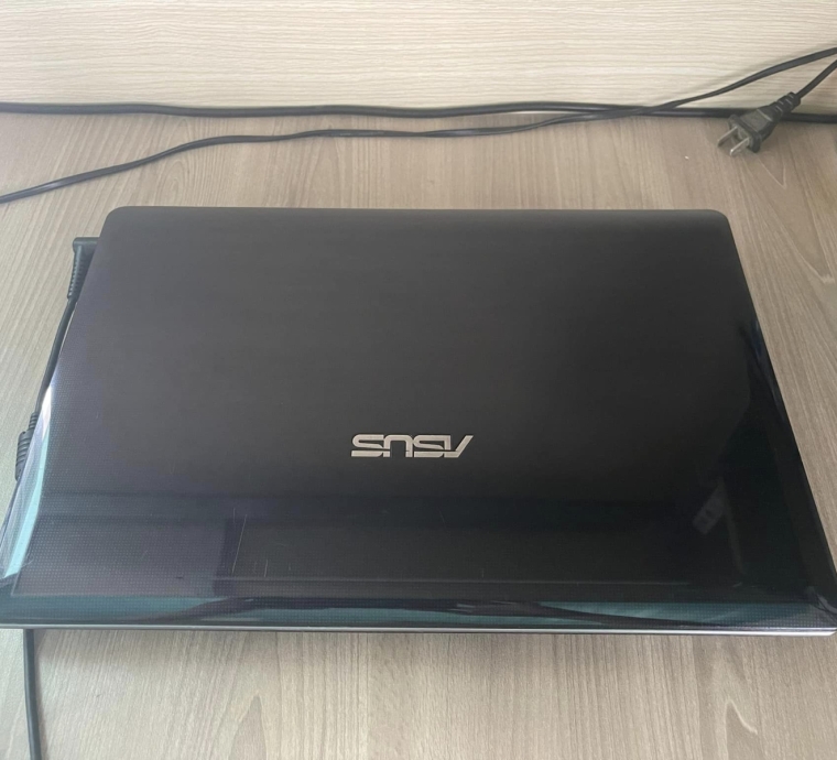 LAPTOP ASUS i3 GEN 3/ RAM 4GB/ SSD 120GB/ PHÍM MỚI/ NGOẠI HÌNH ĐẸP