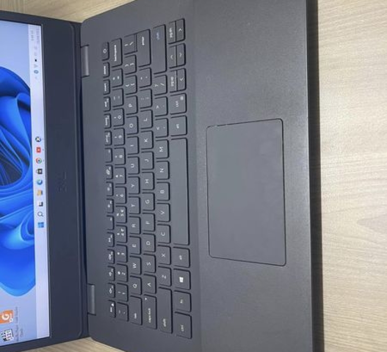 Dell Vostro 3405 14 inch Ryzen 5 3500U RAM 4GB SSD 256GB MÀN HÌNH FULL HD