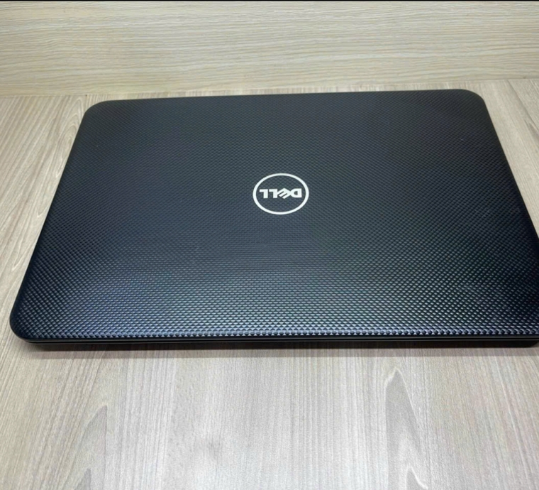 Laptop Cũ DELL 5521, i5-thế hệ 3 siêu mượt, ngoại hình đẹp