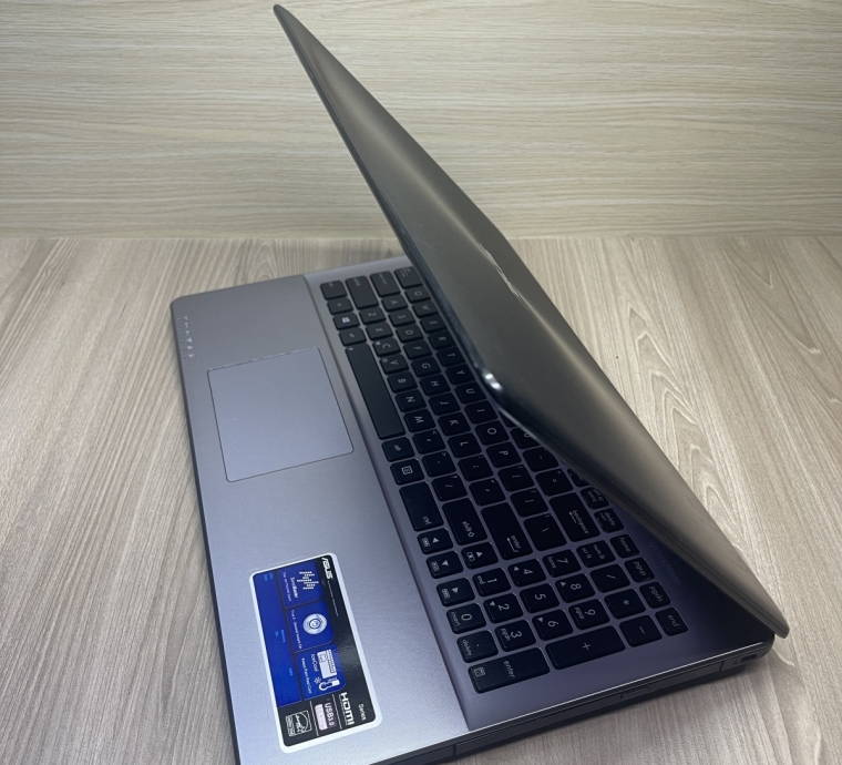 Asus X550LC i5-4200U/ RAM 8GB/ SSD 128GB, VGA 2GB GT 720M, 15.6 inch