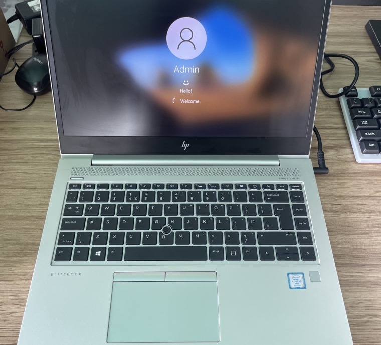 HP Elitebook 840 G5 | Core i5-8350U | RAM 8G | SSD NVME 256G | 14 inch Full HD 1920 IPS - Màu Bạc Vỏ Nhôm - MỞ KHOÁ VÂN TAY